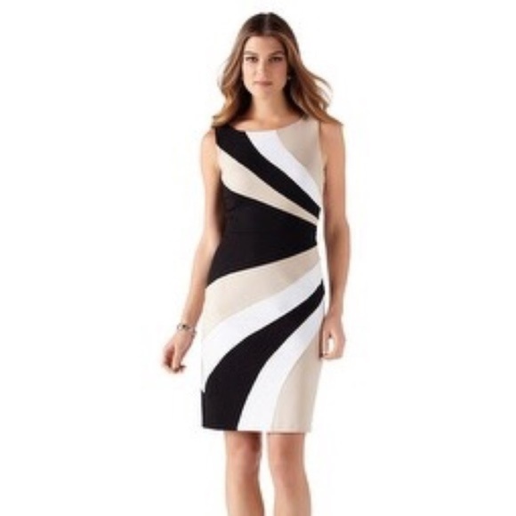 White House Black Market Dresses & Skirts - White House Black Market Color Block Dress - Sz 00